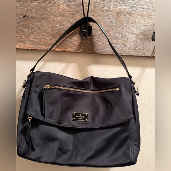 kate spade Handbags - Kate Spade New York Lyndon Blake Avenue Purse Shoulder Bag Black/Gold EUC